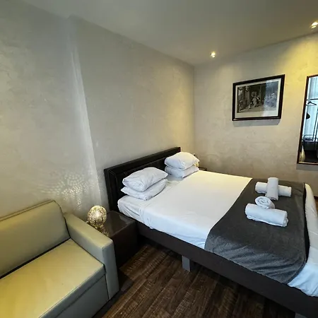 La Belle Vue Hotel 2*